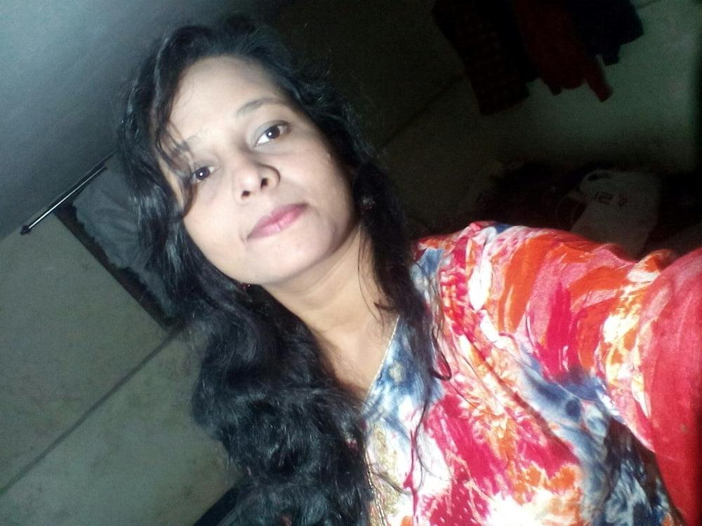 17P Sri Lanka Super sexy wife 01 - Chithra