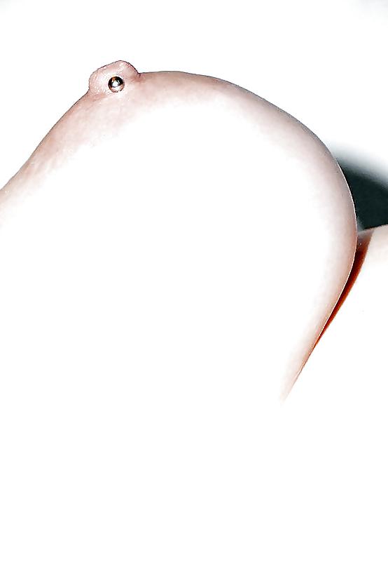 25P White Piercing 4