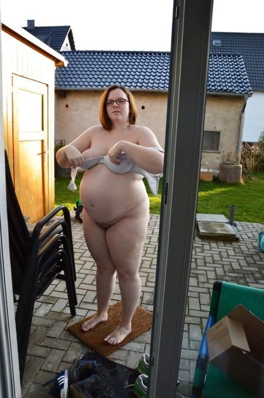 13P Beautiful and erotic woman 9