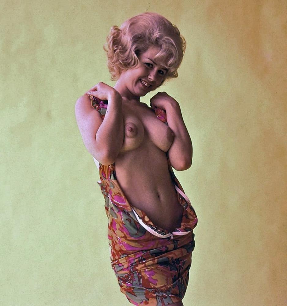 13P Janas Erotic Vintagehouse 253