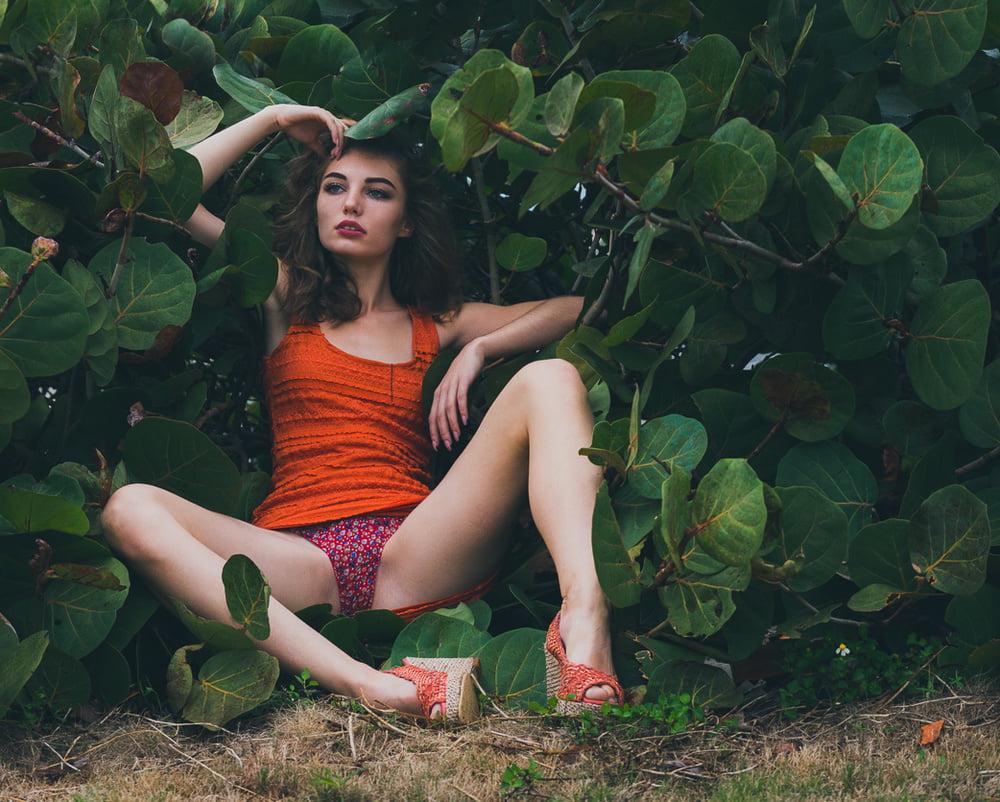 25P White Women: My Erotic Goddesses-5
