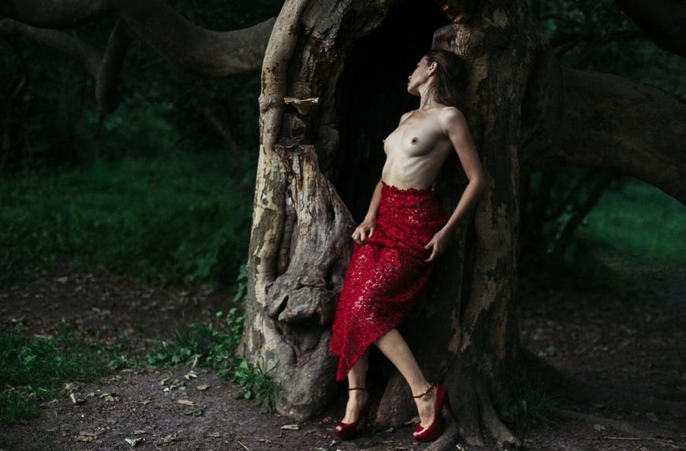 25P White Women: My Erotic Goddesses-2