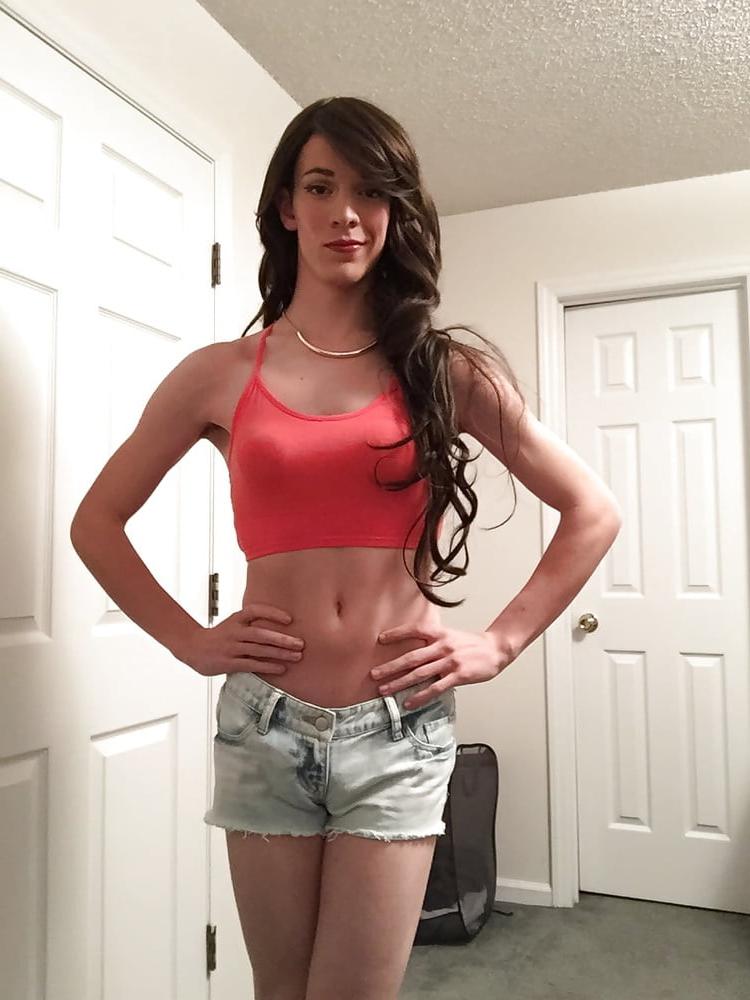 25P Crossdresser 32