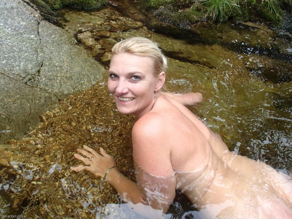 25P Spy sluts on beach-1