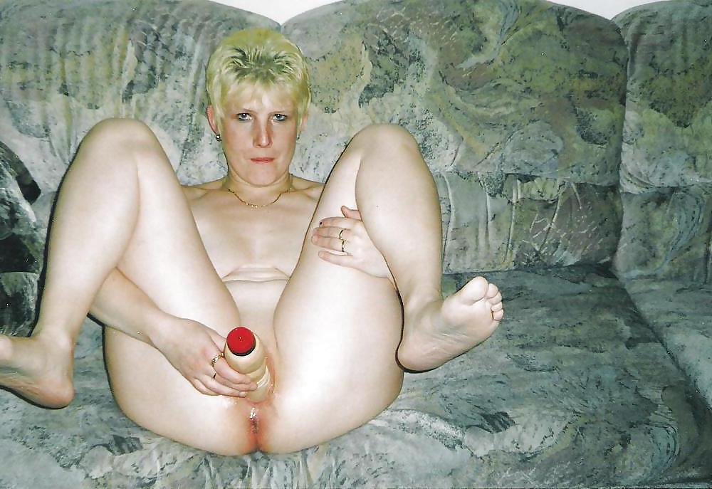 25P Give them a creampie