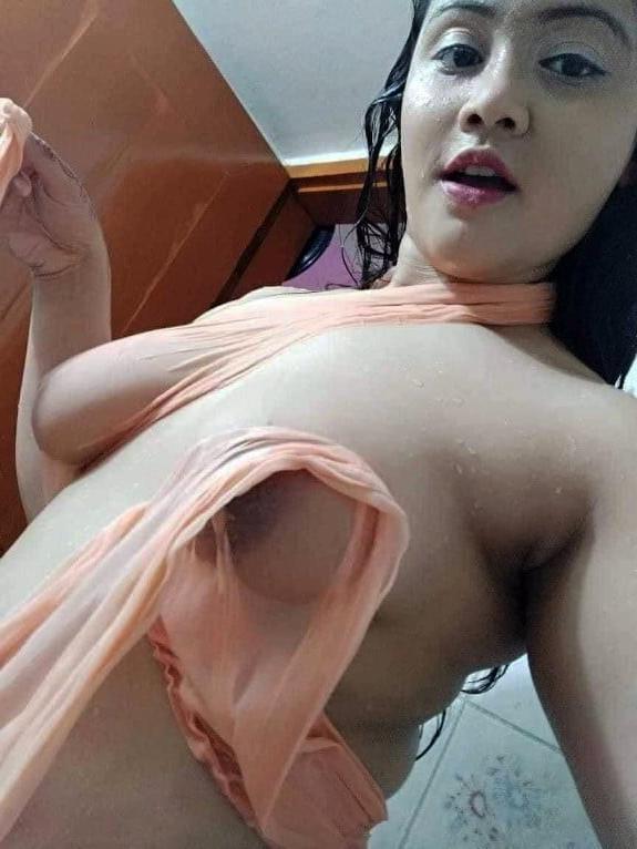 25P Sri Lankan girl 4