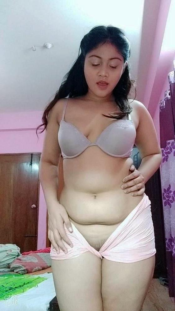 25P Sri Lankan girl 4