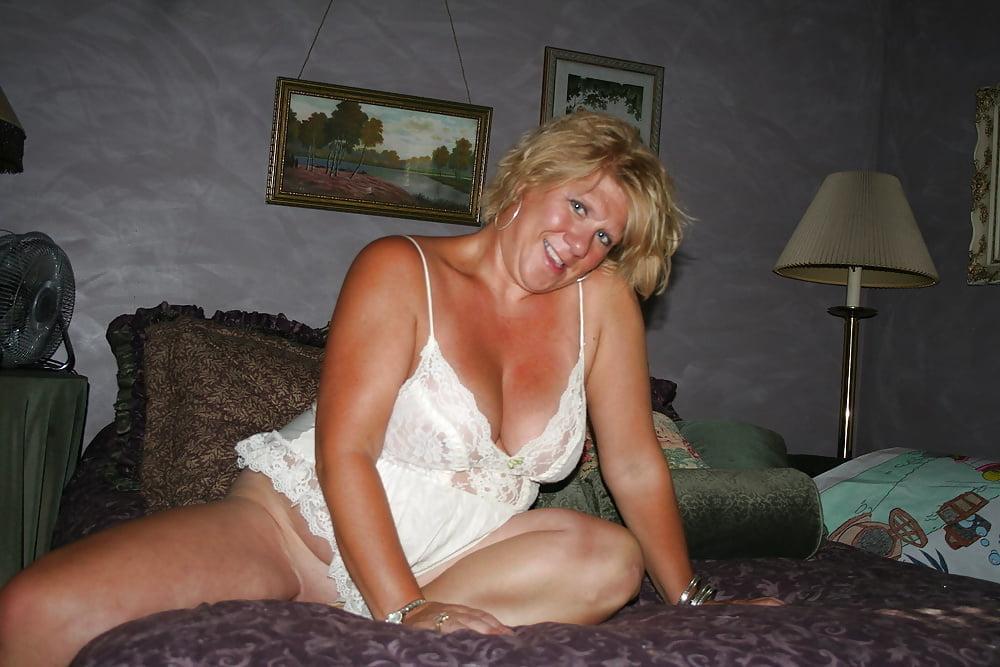 16P Bbw mix 499 (hot mature women)