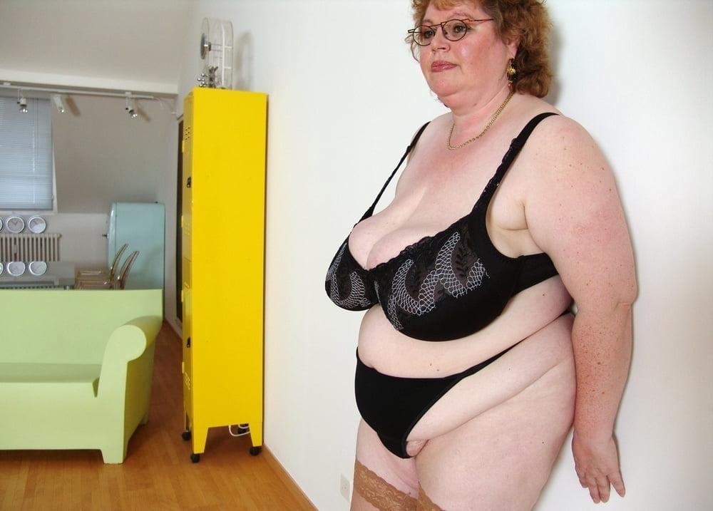 16P Bbw 337 (Big boobs mom)