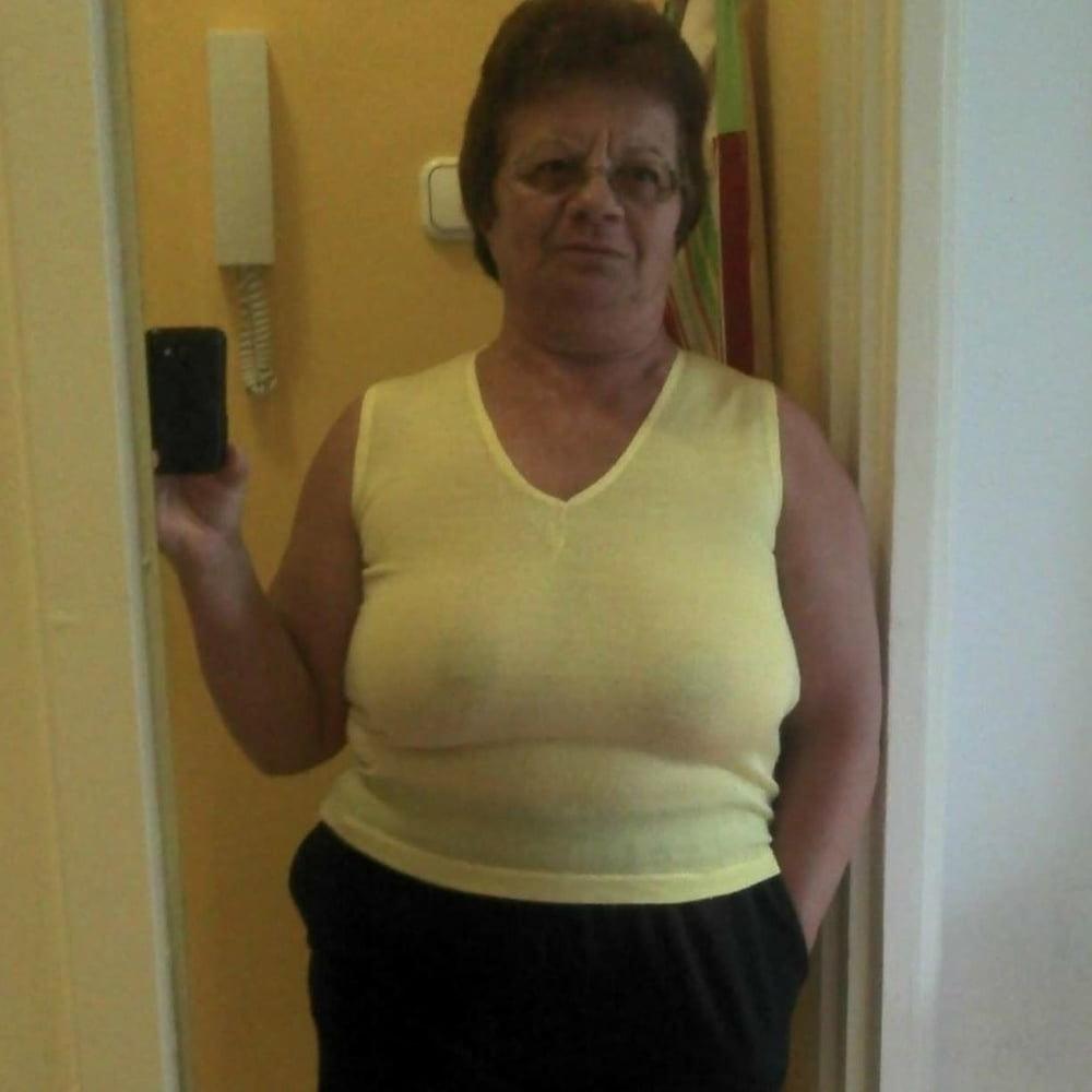 15P Brafree mom 017.