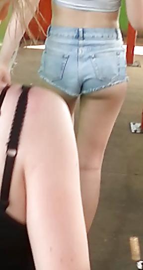 25P Street Voyeur three