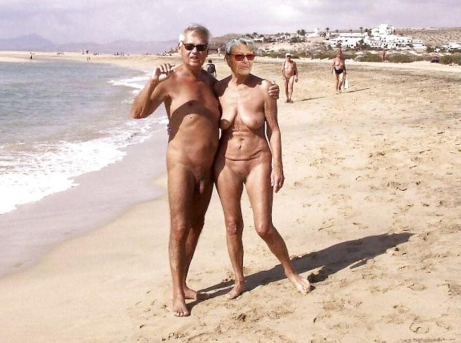 25P Mature Couples 3