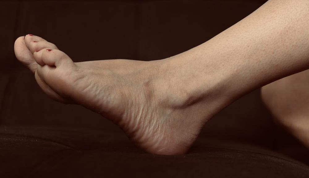 25P Exhibition Valentine's day cuissardes bas nylon cum on feet