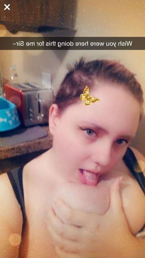 25P That's what she posted 9 (Selfie in English)