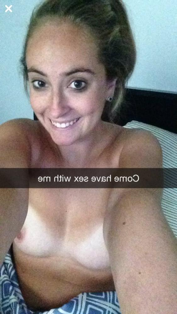 25P That's what she posted 9 (Selfie in English)