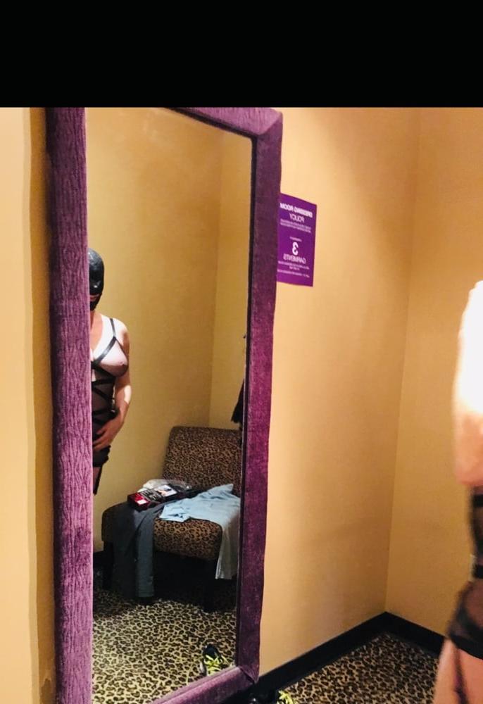 25P twisty in the adult store change room