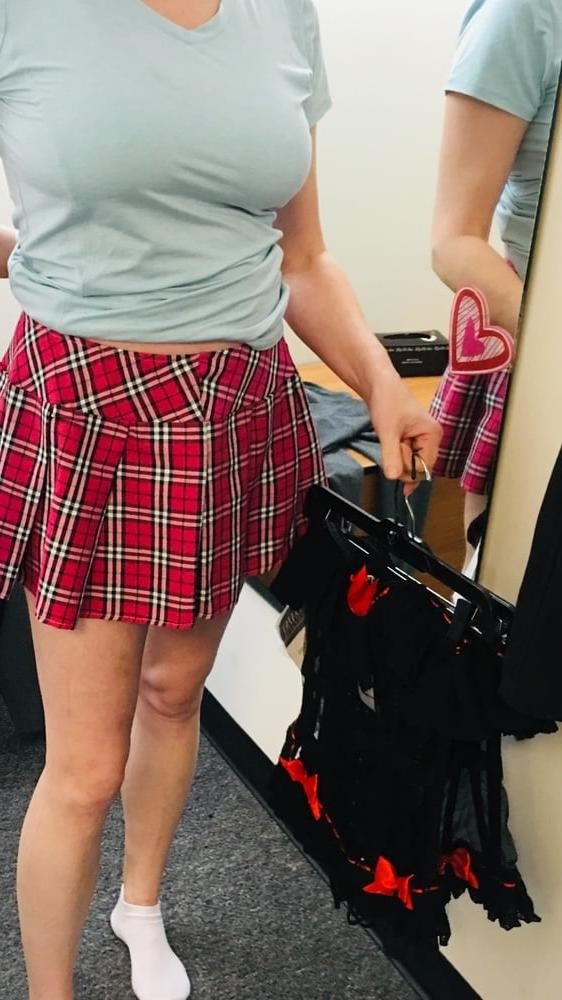 25P twisty in the adult store change room