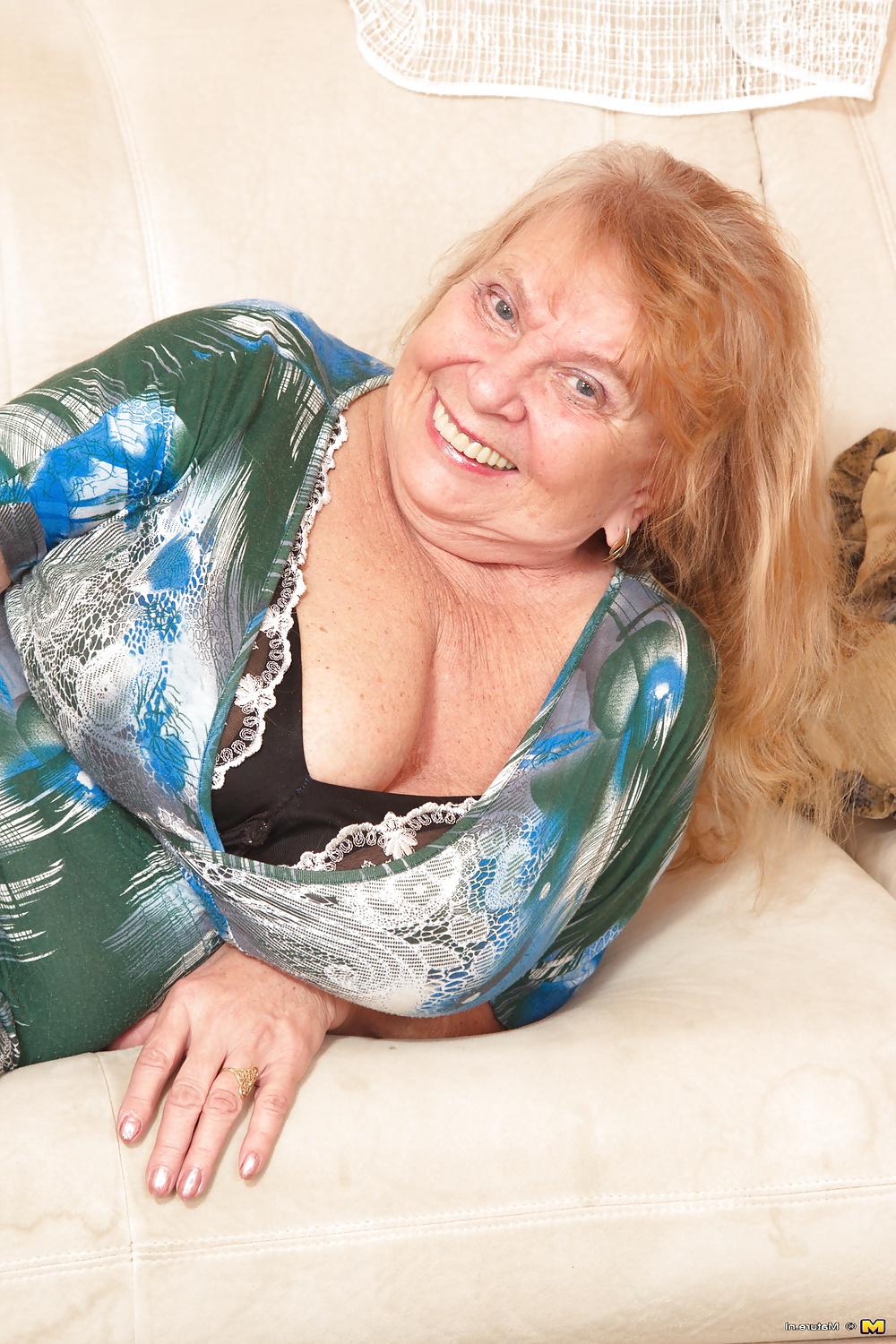 25P Granny with very BIG boobs fucked by toy boy 3