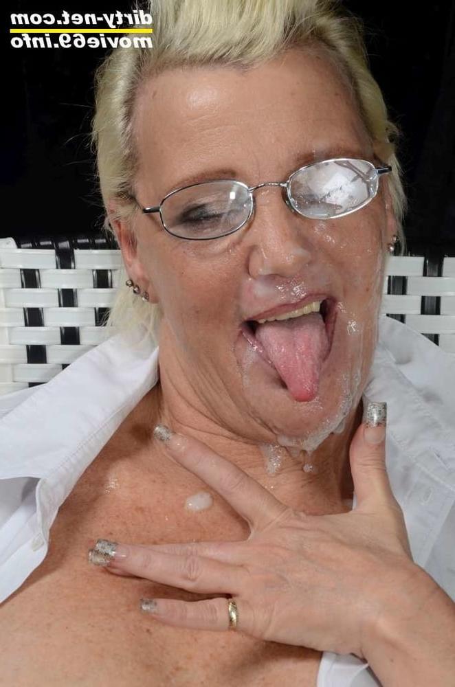 25P MILF Jill Summer is a true cum slut!
