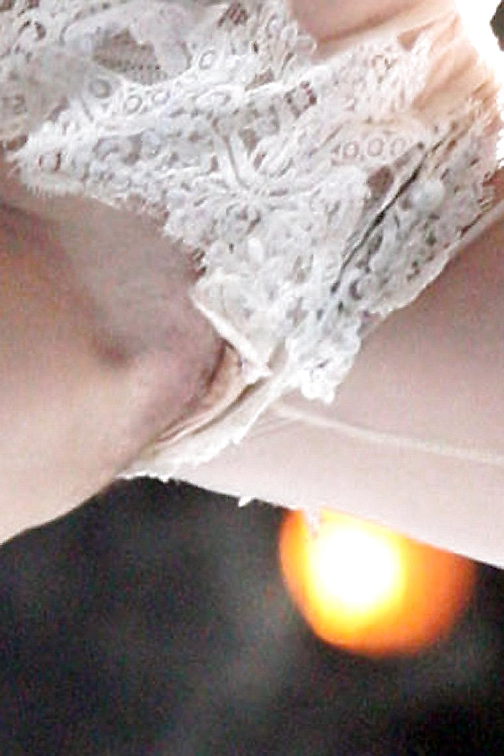 25P Celebrities Nude
