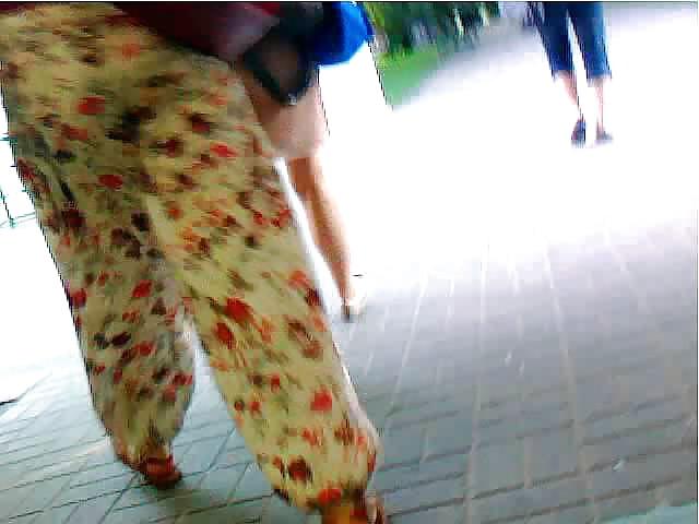11P On the street - na ulicy