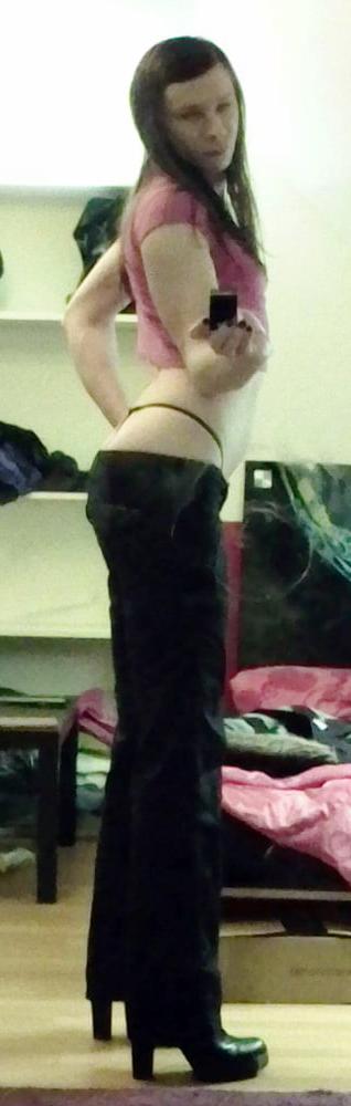 25P Please cum on my jeans
