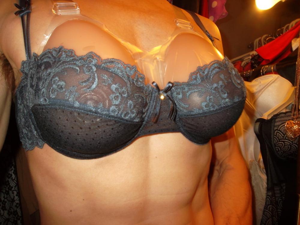 25P Glossy pantyhose, cock and cum - II