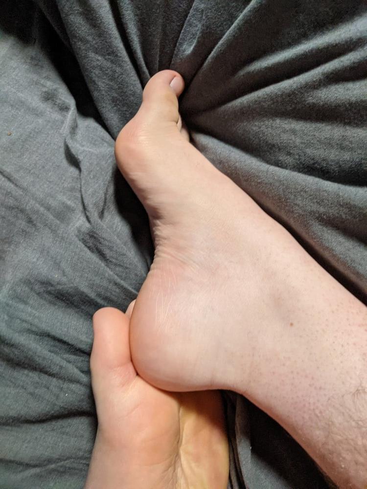 25P Feet Pictures #2 33 feet Pictures to cum on it