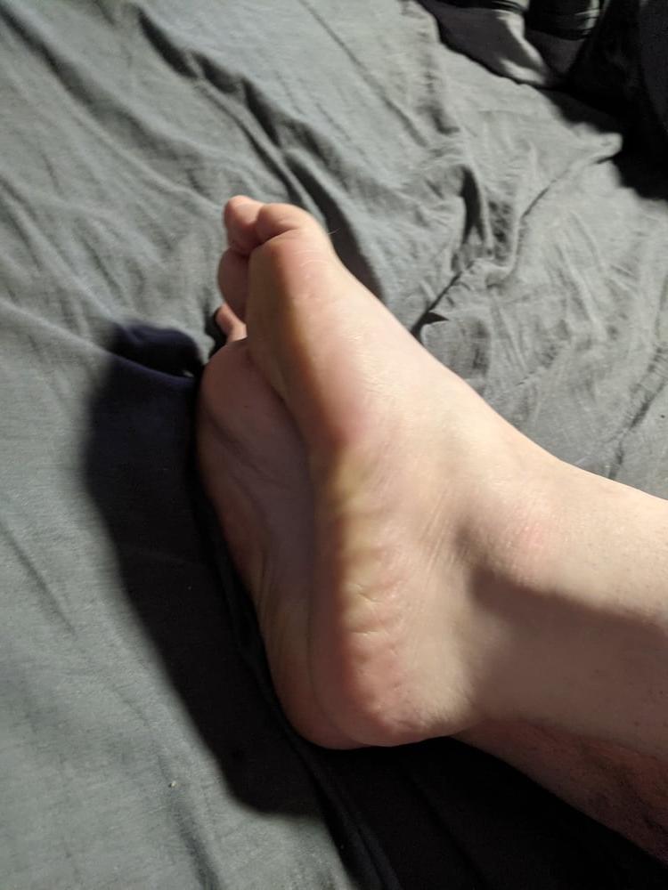 25P Feet Pictures #2 33 feet Pictures to cum on it