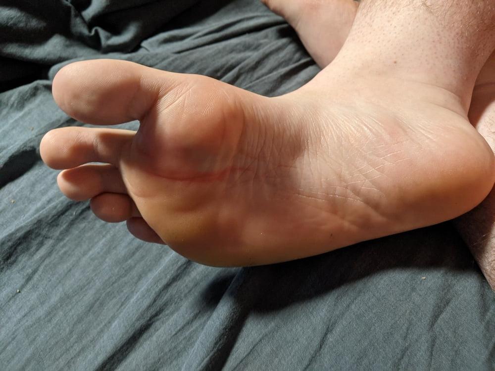 25P Feet Pictures #2 33 feet Pictures to cum on it