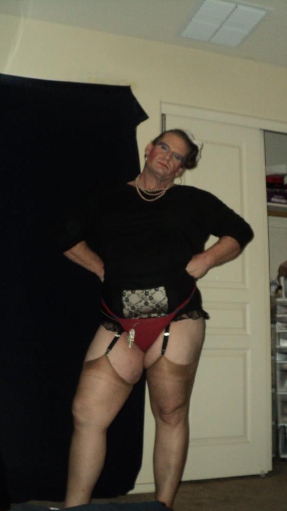 25P new makeup business pant suit  and oher pics of crossdresser