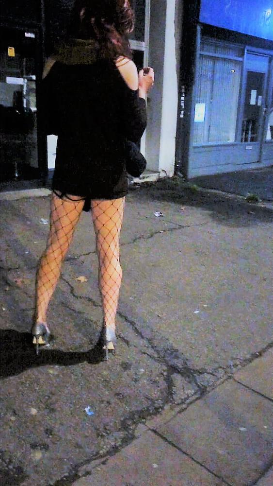 5P Street Walking Slut