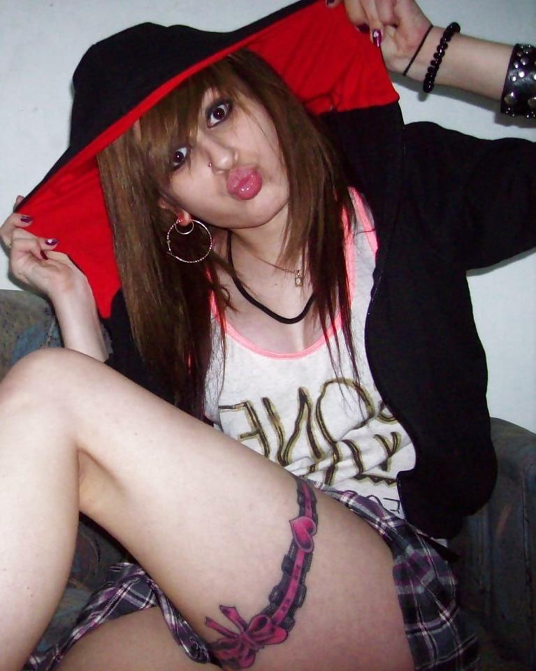 25P Traps, crossdressers, femboys 5