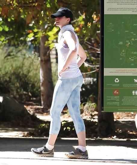 25P Anne Hathaway Mega-Sammlung 3