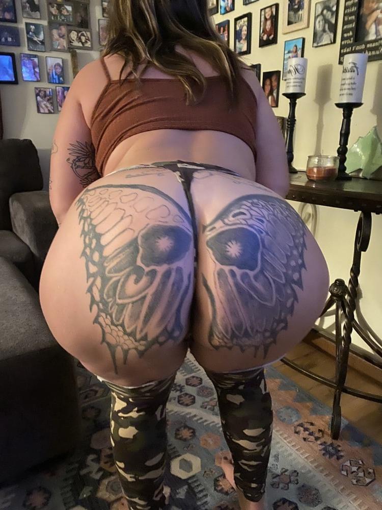 20P Big booty