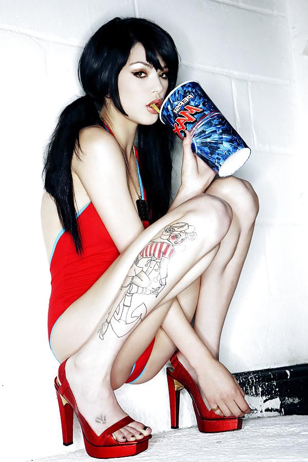 25P Gothic Emo Tattoo.......