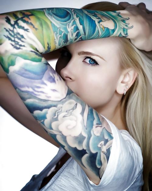 25P Gothic Emo Tattoo.......