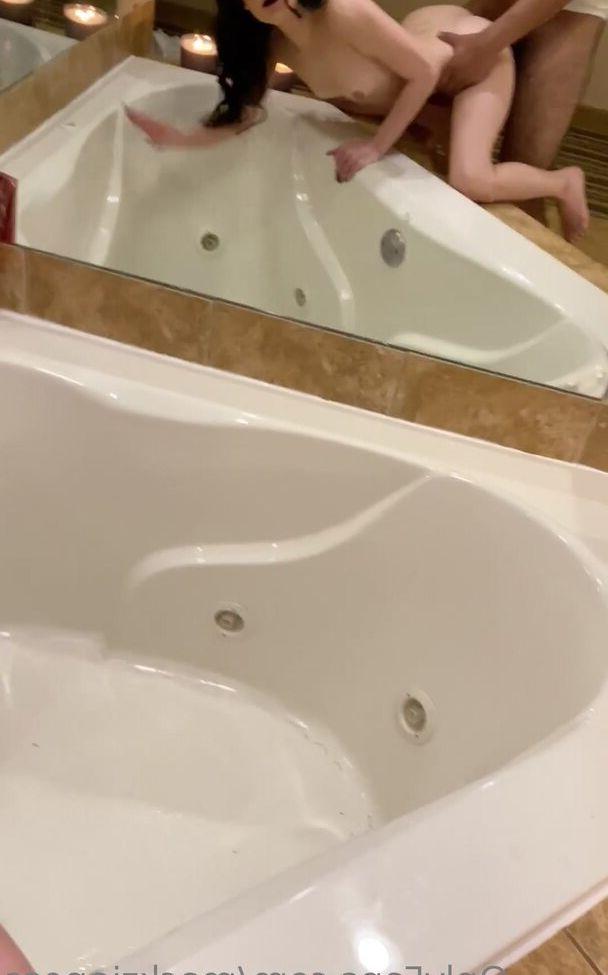 25P Mackenzie Jones nude