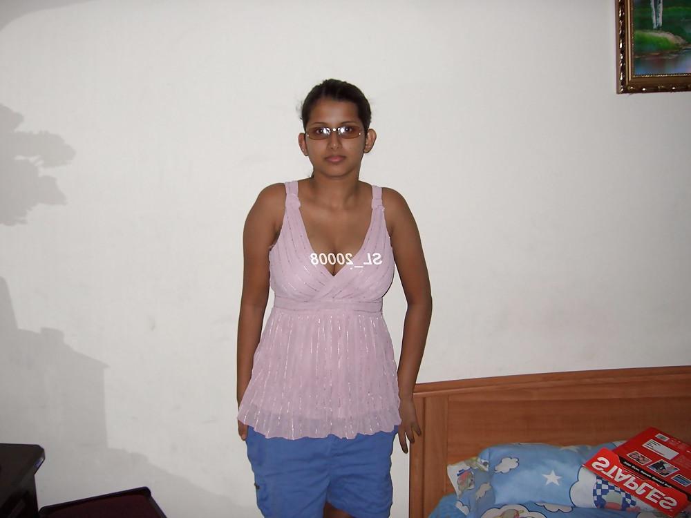 8P Sri lanka sweet bby