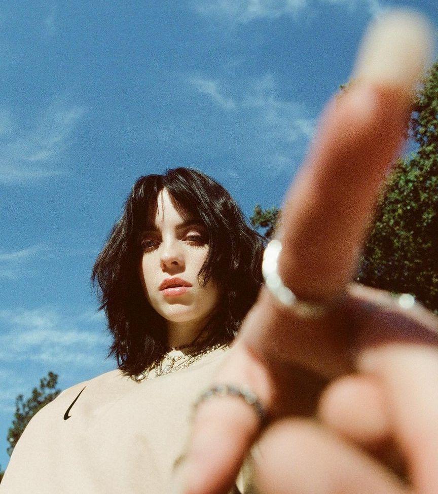 25P Billie Eilish nude