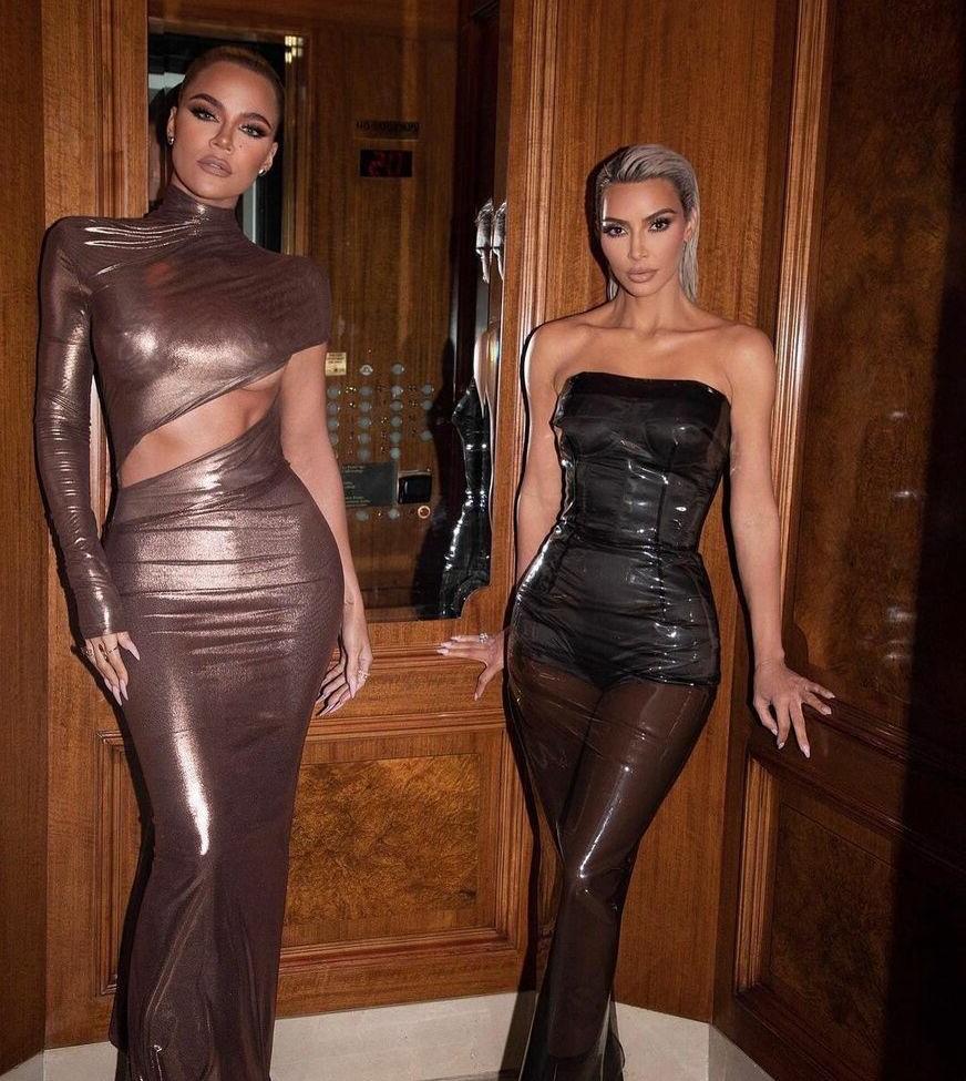 25P Kim Kardashian nude