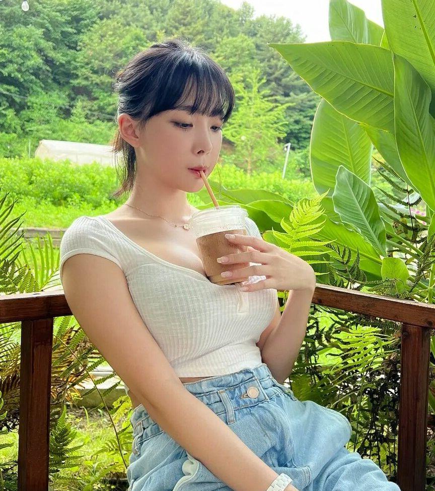 25P Inkyung nude