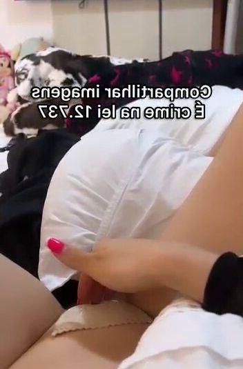25P Juliana Bonde nackt