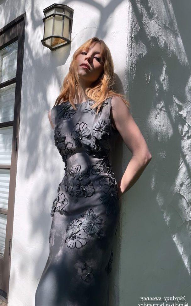 18P Sydney Sweeney nude