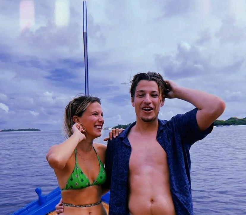 25P Millie Bobby Brown nude