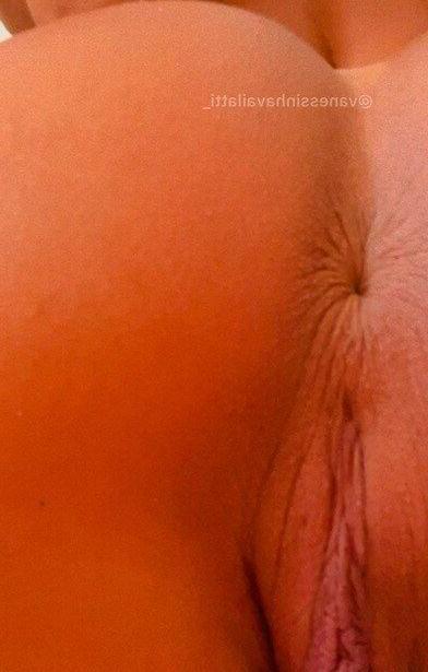 25P Vanessa Vailatti nude