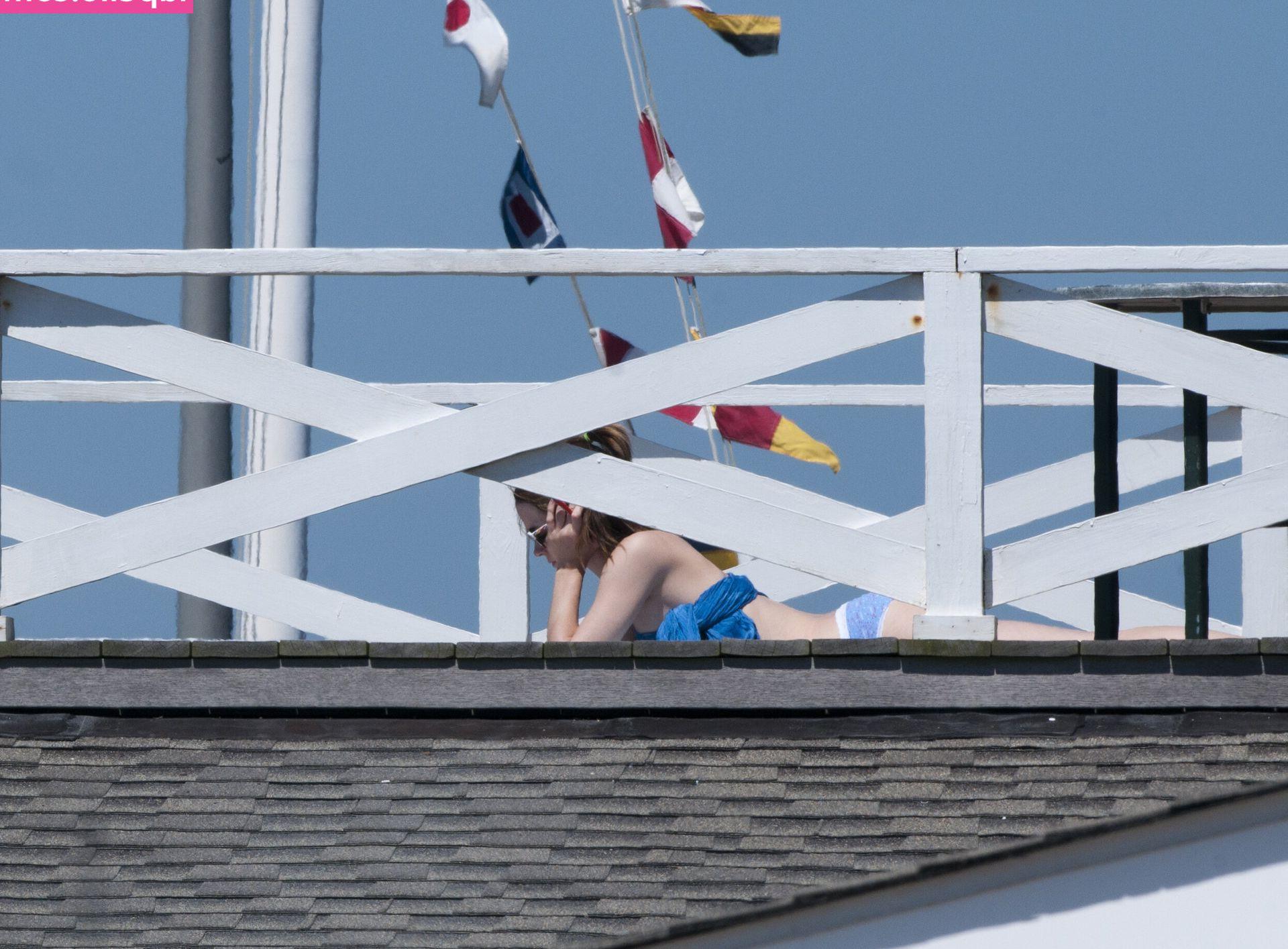 25P Emma Watson nude