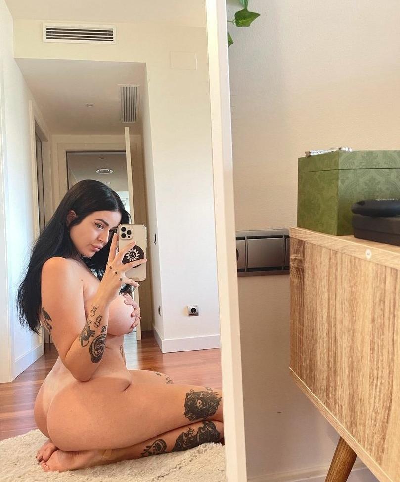 25P Lydiagh0st nude