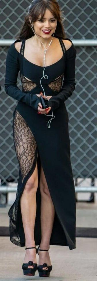 25P Jenna Ortega nude