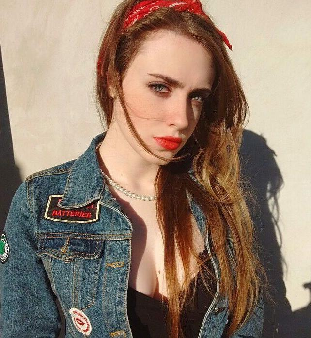25P Magui Ansuz nude